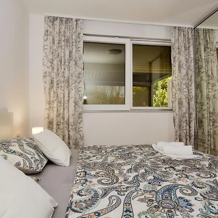 Mare By Interhome Apartman *