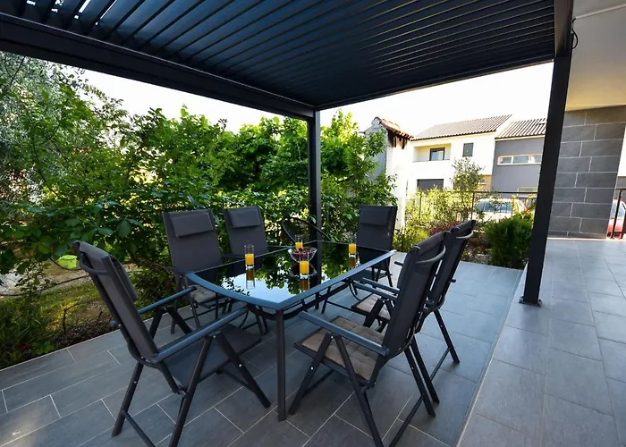 아파트 Mare By Interhome 자다르