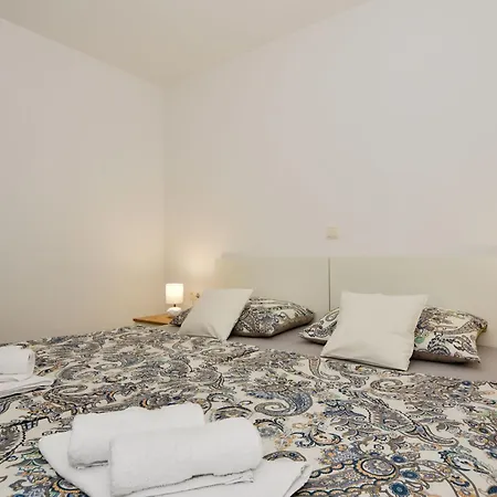 Mare By Interhome * Zadar